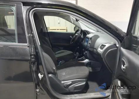 2021 Jeep Compass Sport Fwd from USA, damaged, VIN 3C4NJCAB1MT532385